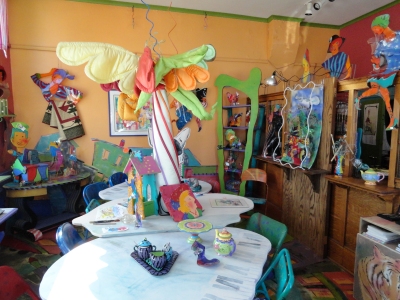 Front room of The Left Bank Studio photo by Cortney Kintzer Front room of The Left Bank Studio photo by Cortney Kintzer