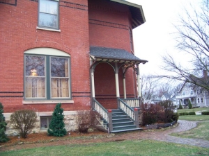 Squiers Manor Bed and Breakfast in Maquoketa