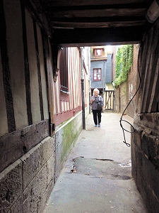 Rue des Chanoines, Rouen